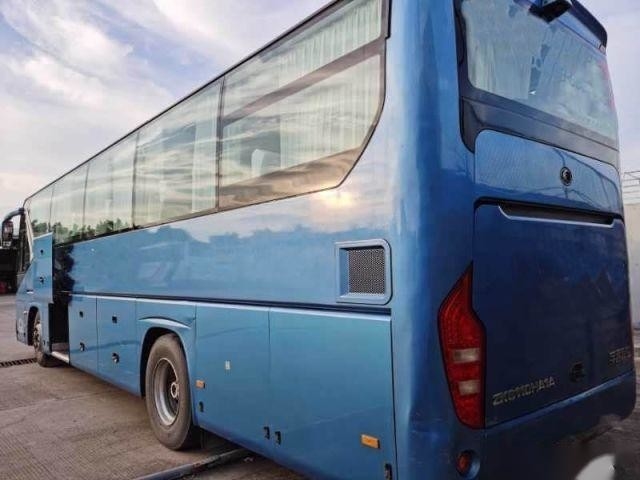 Motore posteriore della direzione di Yutong 49 Seat ZK6110 secondo della mano del bus delle porte sinistre sinistre della direzione due