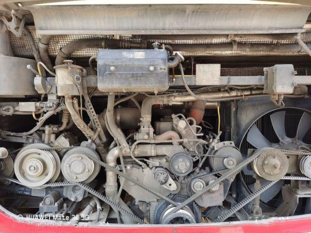 La vettura Accessories Yuchai Engine del bus dei sedili Zk6938 del bus 37 di Yutong trasporta per la vendita in Africa
