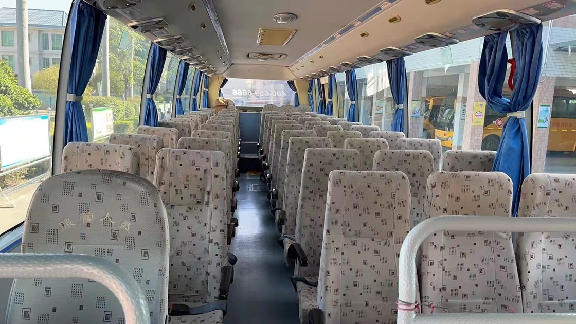 bus utilizzato Cummins Engine della vettura per il bus del yutong bus del yutong di 2014 sedili di anno ZK6107 60 da vendere