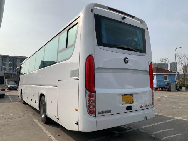 La vettura utilizzata bus BJ6120 di Foton ha usato le porte 2018 del bus 50seats Yuchai 330hp due di Yutong