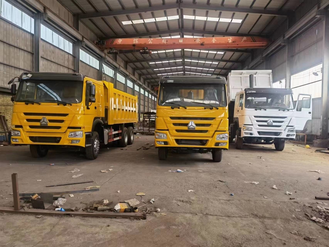 la direzione da sinistra a destra di 6*4 8*4 ha utilizzato lo scaricatore dell'azionamento della seconda mano di Tipper Truck 371/375hp