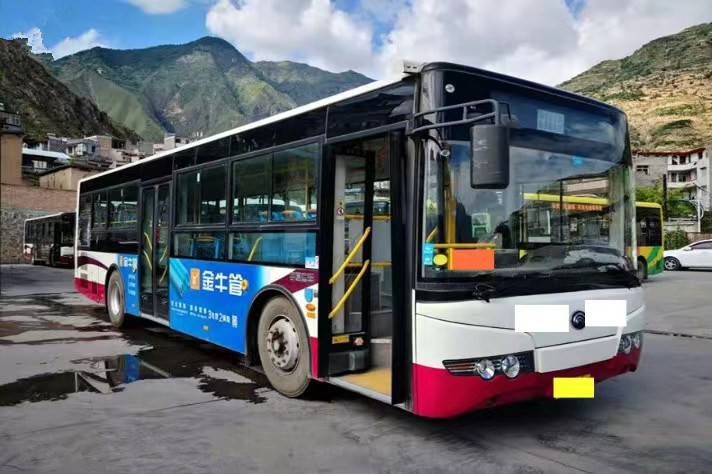 32 il bus utilizzato Zk6105 di /92 sedili Yutong ha utilizzato il bus della città per il motore diesel del trasporto pubblico