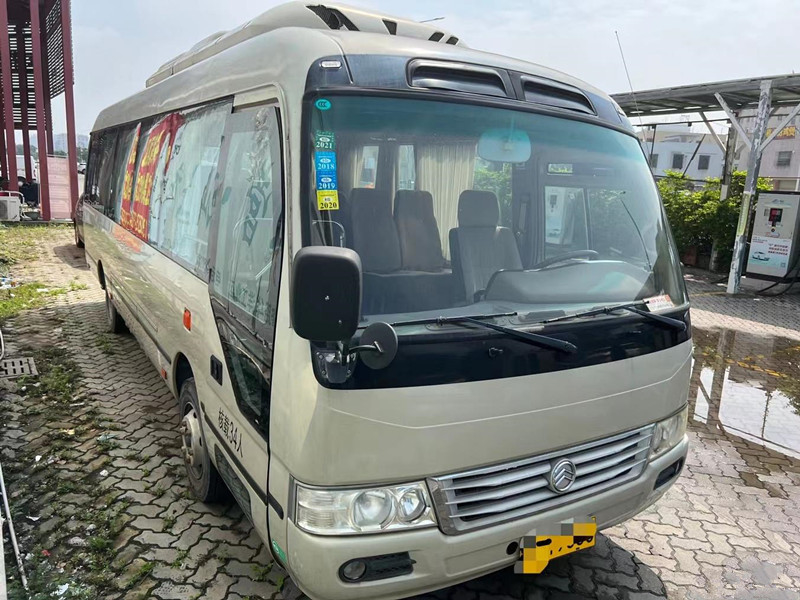 Il bus del sottobicchiere utilizzato 34 sedili ha usato Mini Bus XML6809 con la direzione elettrica della mano sinistra del motore