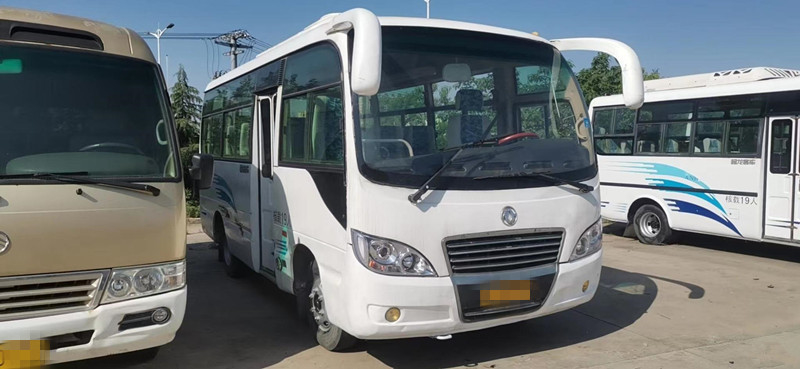 2016 seconda mano Dfac Mini Bus Left Hand Drive del bus utilizzata di anno 19 sedili nessun asse di incidente 2