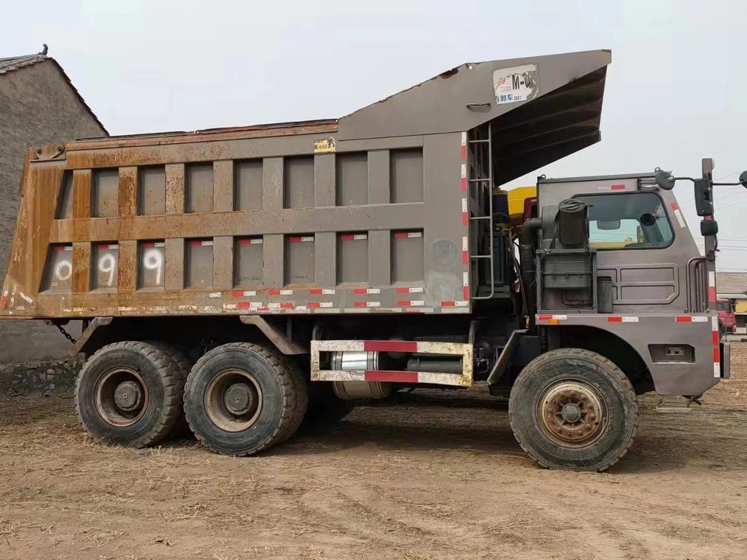 Cino HOWO ha utilizzato lo scaricatore dell'autocarro con cassone ribaltabile con 430HP il motore 120 Ton Load Used For Mine