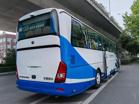 Yutong ha usato il passeggero il viaggio della guida a sinistra che del bus trasporta 53 sedili turistici per l'Africa