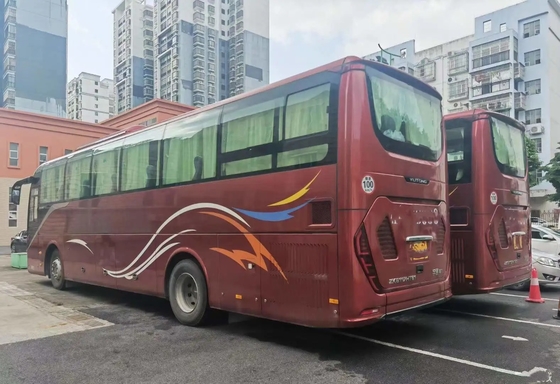 Bus utilizzato di transito le giovani tenaglie ZK6117 di 2021 di anno di Yuchai del motore 310hp 52 dei sedili del freno a disco dell'airbag porta della sospensione 2