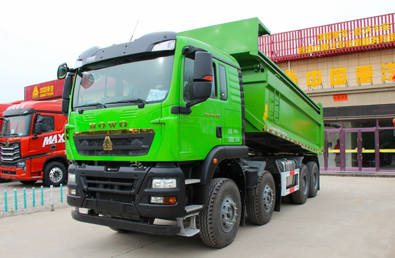 Howo Dump Truck in vendita Sinotruck Tipper 12 cilindri Motore 460hp Trasporto di sabbia e pietra