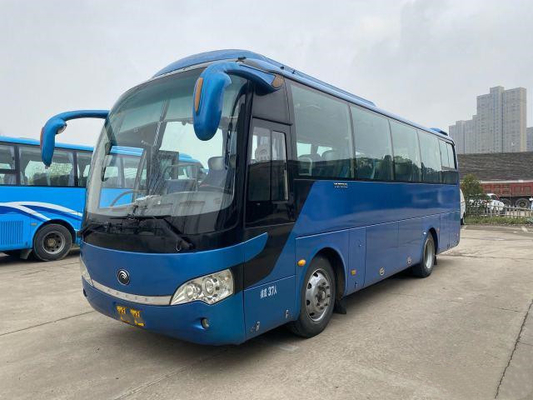 La vettura utilizzata Bus 37 sedili Yutong Zk6888 trasporta e prepara la guida a destra del bus