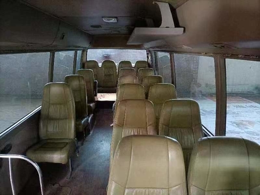 2013 il bus del sottobicchiere utilizzato di anno 30 sedili ha usato Mini Bus Toyota Coaster Bus con il motore diesel 15B